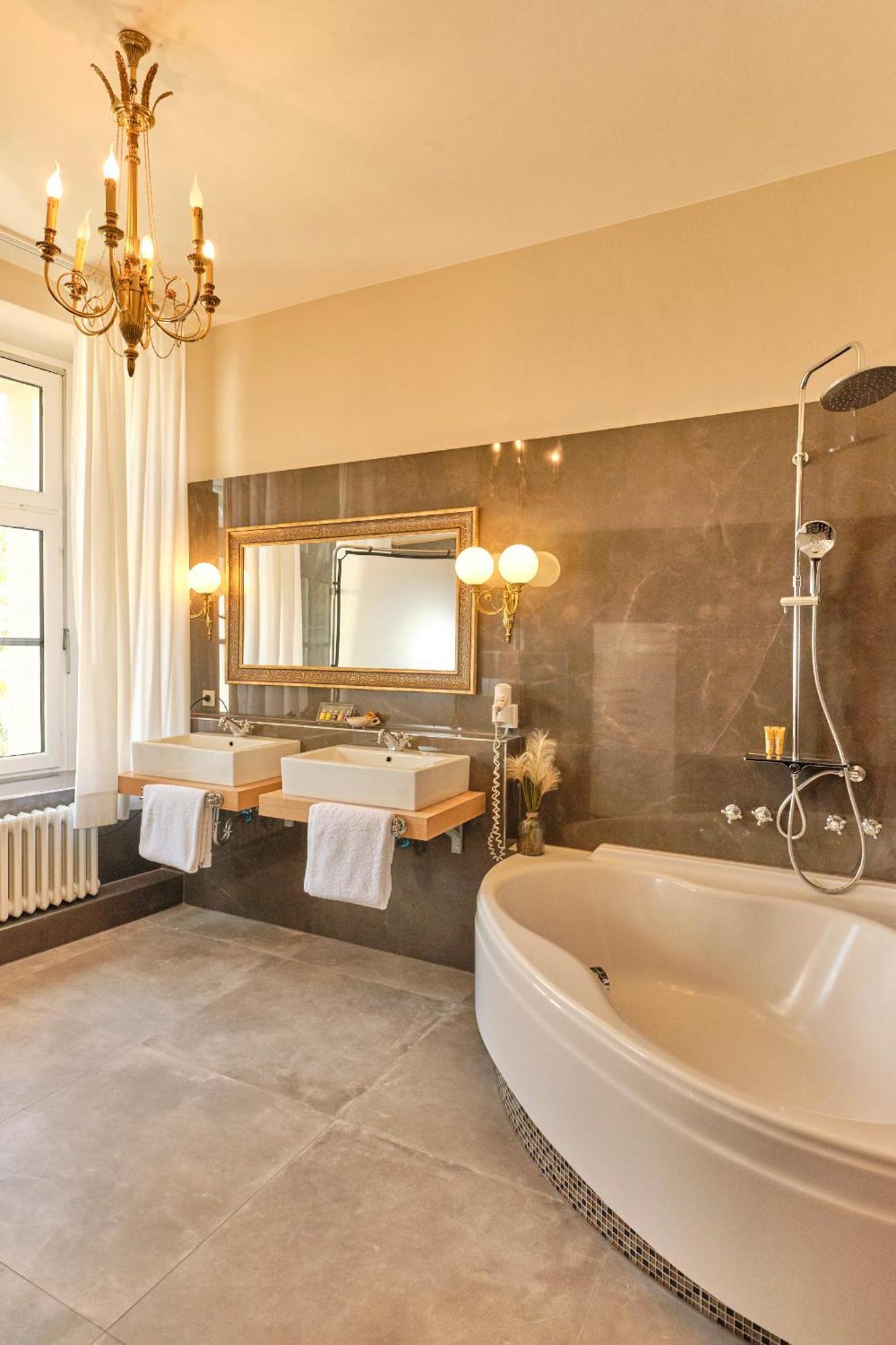 Hotel Van Bebber Xanten Esterno foto